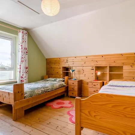 3 Bed In Bruckless Oc-i292 * Milltown (Donegal)